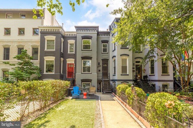 property at 1632 New Jersey Ave NW