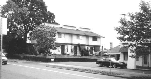 2109 E Evergreen Blvd in Vancouver, WA - Foto de edificio - Building Photo