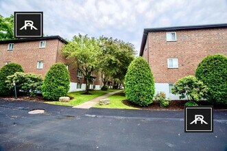 10 Bryon Rd in Boston, MA - Building Photo - Building Photo