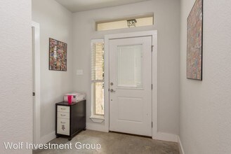4304 Oaklawn St in Bryan, TX - Building Photo - Building Photo