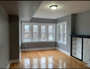 1907 W Garfield Blvd in Chicago, IL - Building Photo - Building Photo