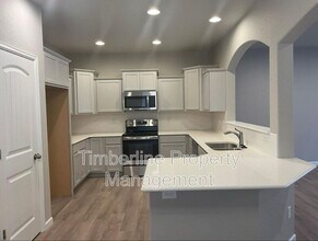 4039 Meron Pt in Colorado Springs, CO - Building Photo - Building Photo