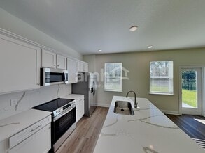 5678 Oesterle Rd in St. Cloud, FL - Building Photo - Building Photo