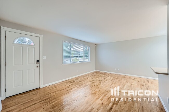 2713 SW 327th St in Federal Way, WA - Building Photo - Building Photo