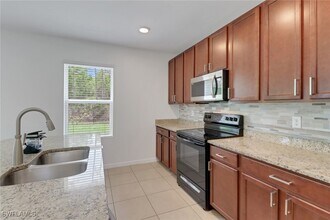 26974 Wildwood Pines Ln in Bonita Springs, FL - Building Photo - Building Photo