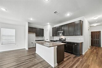 5019 Flanagan Dr in Heath, TX - Building Photo - Building Photo