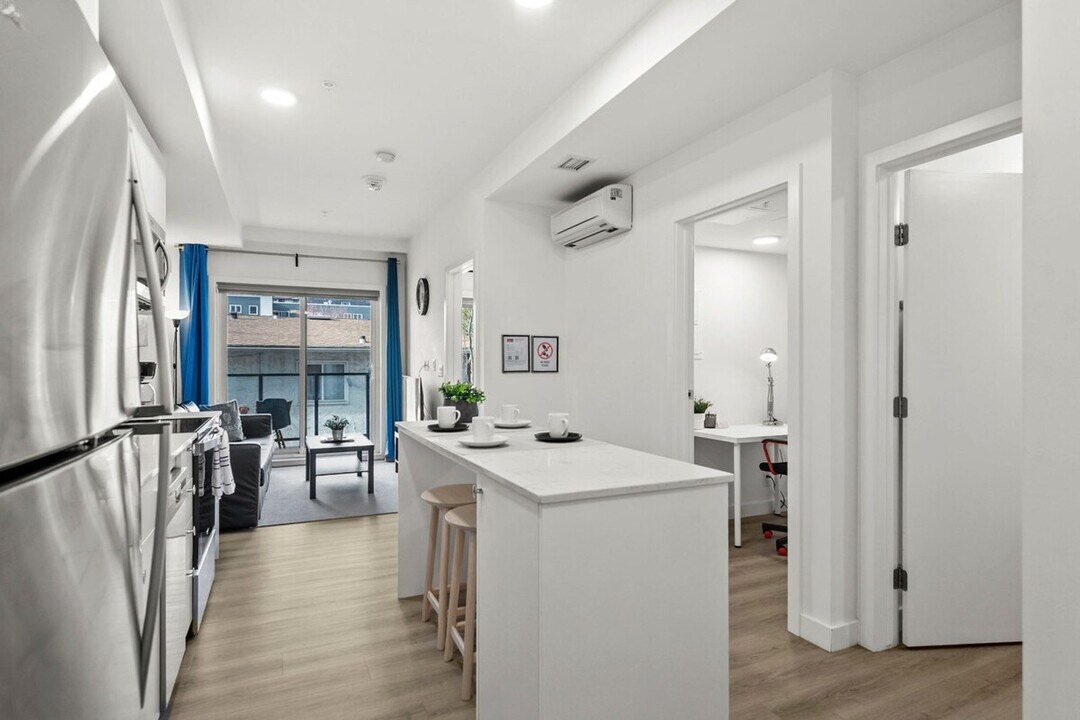 37-34 4 St NE in Calgary, AB - Building Photo