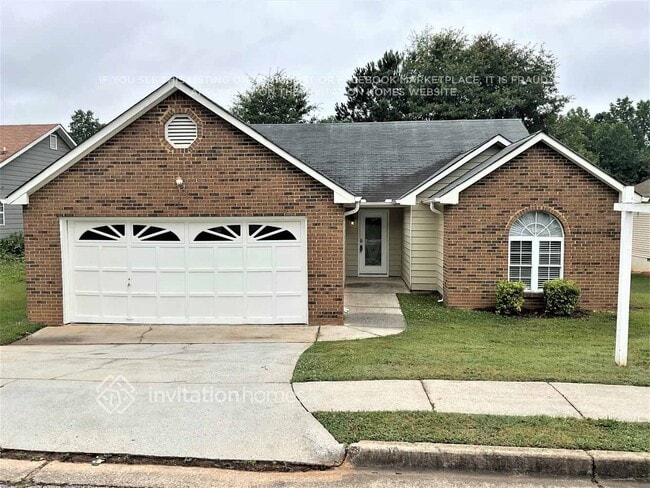property at 165 Landing Dr