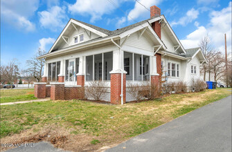 190 James St in Toms River, NJ - Building Photo - Building Photo