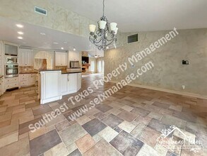 4620 Monticello Dr in Beaumont, TX - Building Photo - Building Photo