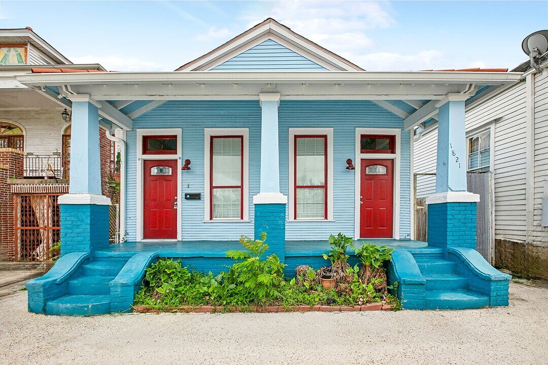 1821 Marigny St in New Orleans, LA - Building Photo