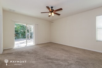 10207 Hawk Storm Ave in Tampa, FL - Building Photo - Building Photo