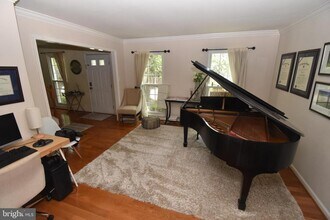 6506 Susan Barkley Ct in Alexandria, VA - Building Photo - Building Photo