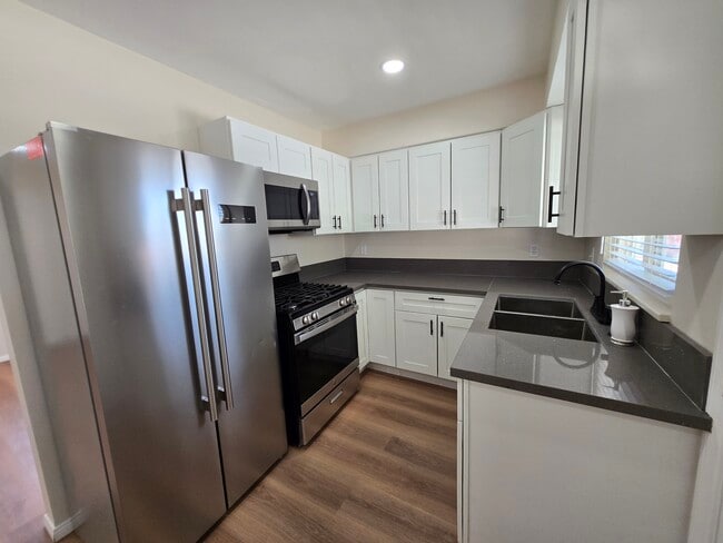 16340 Villa Dr, Unit 16340 Villa Drive