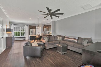 2548 Murfreesboro Pike in Nashville, TN - Building Photo - Building Photo