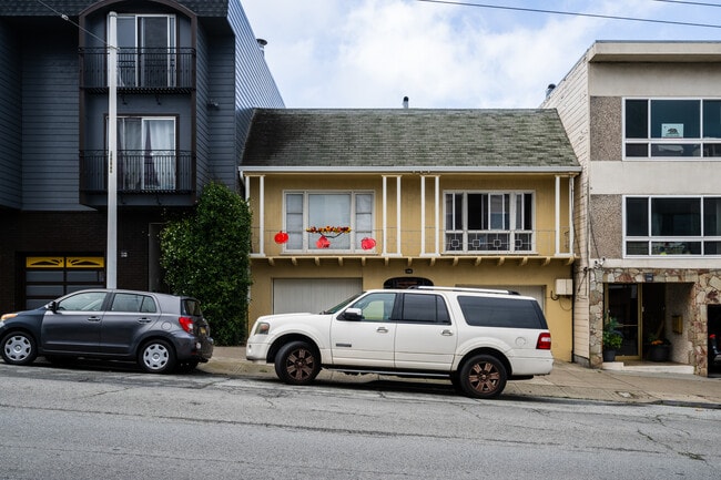 1737 9th Ave, Unit #E in San Francisco, CA - Building Photo - Building Photo