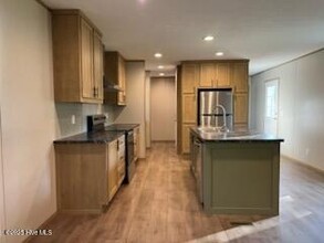 339 Quaker Bridge Rd in Jacksonville, NC - Building Photo - Building Photo
