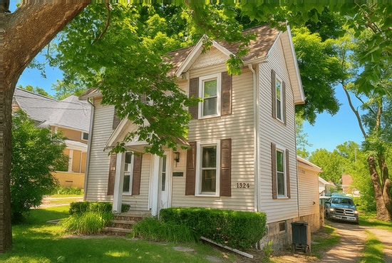 property at 1324 E Ganson St