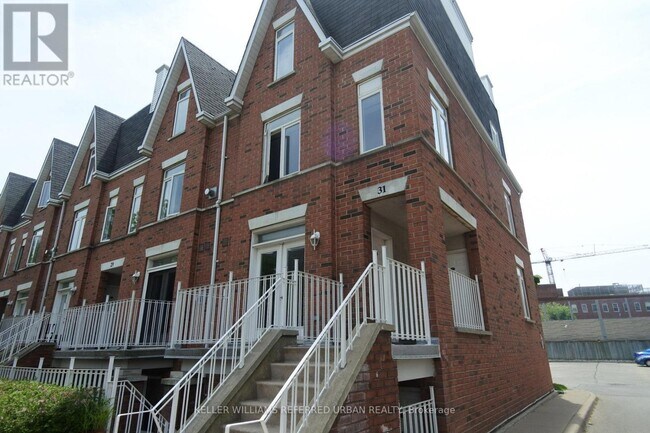 31-3131 Sudbury St