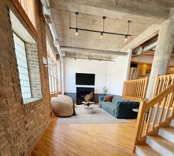 1830 Ridge Ave in Evanston, IL - Building Photo - Building Photo
