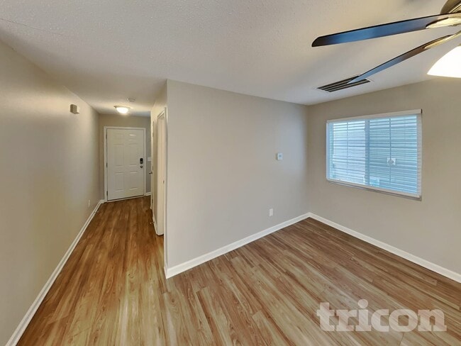 1650 Coryton Way in High Point, NC - Foto de edificio - Building Photo