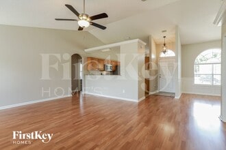 2996 Majestic Oaks Ln in Green Cove Springs, FL - Building Photo - Building Photo