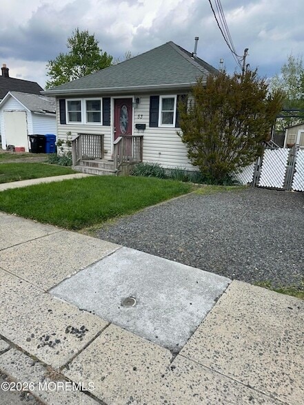 53 Ideal Ave in Middletown, NJ - Building Photo - Building Photo