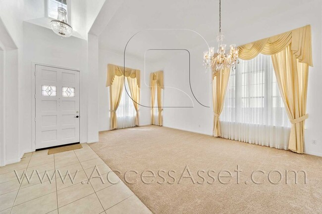 45458 Callesito Altar in Temecula, CA - Building Photo - Building Photo