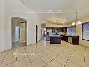 2404 N 125th Dr in Avondale, AZ - Foto de edificio - Building Photo