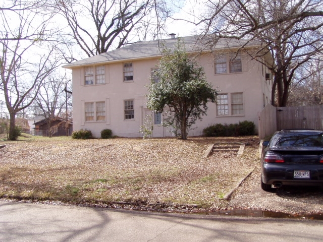 1903 Wood St in Texarkana, TX - Building Photo