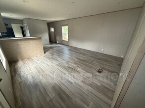 356 Bayhead Dr in Tallahassee, FL - Building Photo - Building Photo