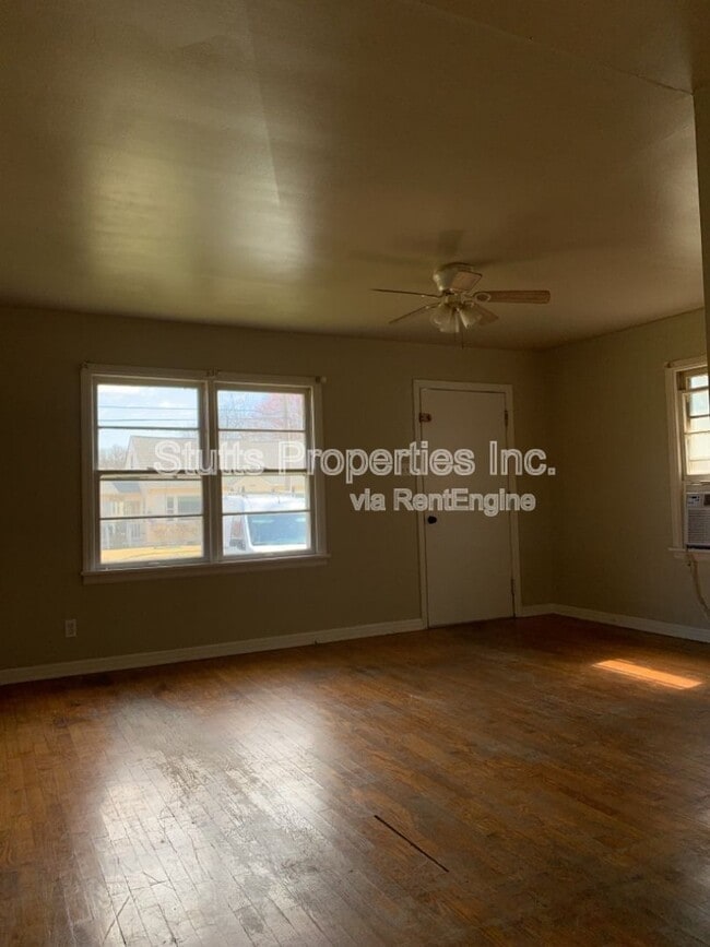 1027 Bellemeade Ave in Florence, AL - Building Photo - Building Photo