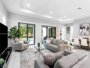 1484 SW 32nd St in Fort Lauderdale, FL - Building Photo - Building Photo