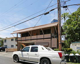 1729 Malanai St in Honolulu, HI - Building Photo - Building Photo