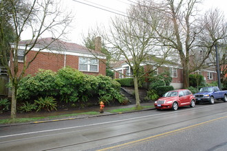 Elephant Court in Portland, OR - Building Photo - Building Photo