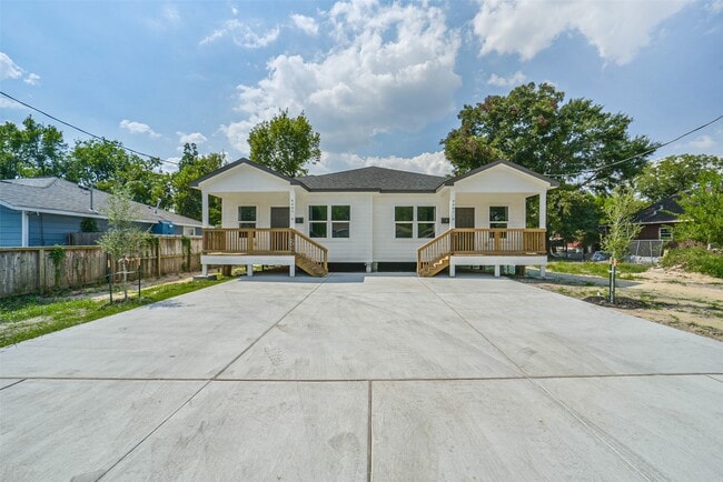 property at 3007 Bringhurst St