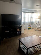 903 E Ardyce Ln in Mount Prospect, IL - Building Photo - Building Photo