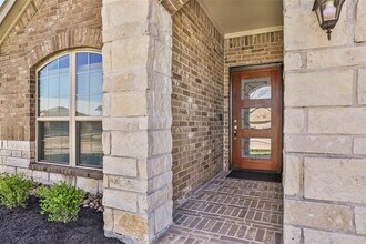 18115 Van Berkel Ln in Houston, TX - Building Photo - Building Photo