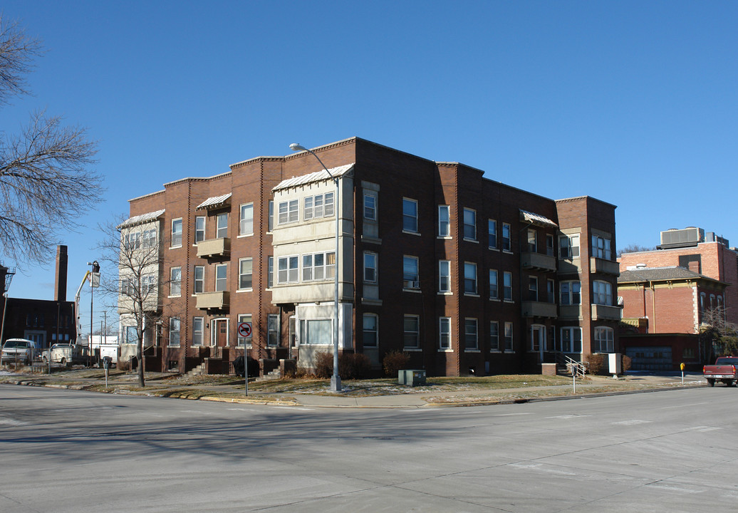 600 1st Ave in Council Bluffs, IA - Building Photo