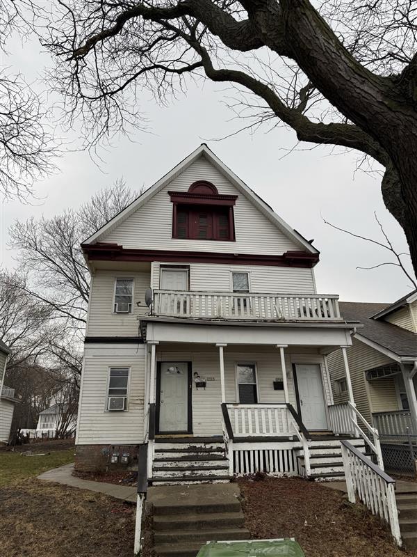 2967 N Richards St, Unit Upper Duplex