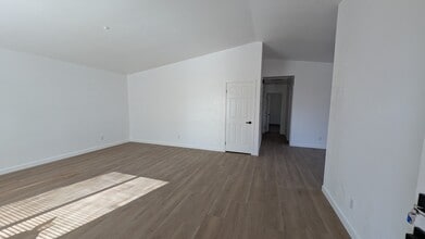 68180 C. Blanco in Desert Hot Springs, CA - Building Photo - Building Photo