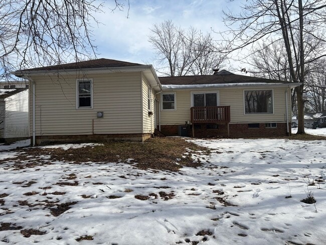 1270 Roland Rd in Lyndhurst, OH - Building Photo - Building Photo