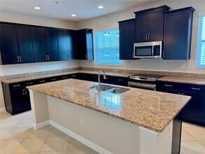 1660 Utica Trail in Lake Mary, FL - Building Photo - Building Photo