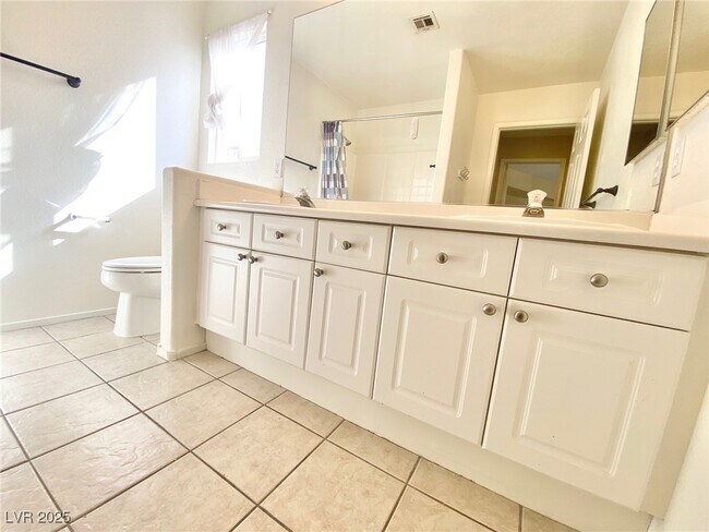 property at 8482 Canvas Vest Ct
