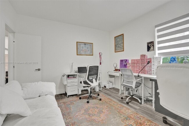 property at 3784 Sheridan Ave