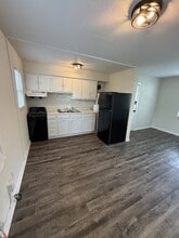 1223 Redgate Ave in Norfolk, VA - Building Photo - Building Photo