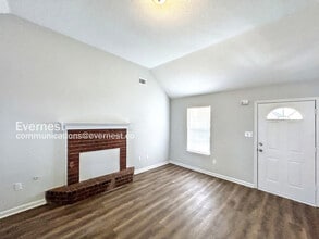 2604 Bristol Cove in Horn Lake, MS - Building Photo - Building Photo