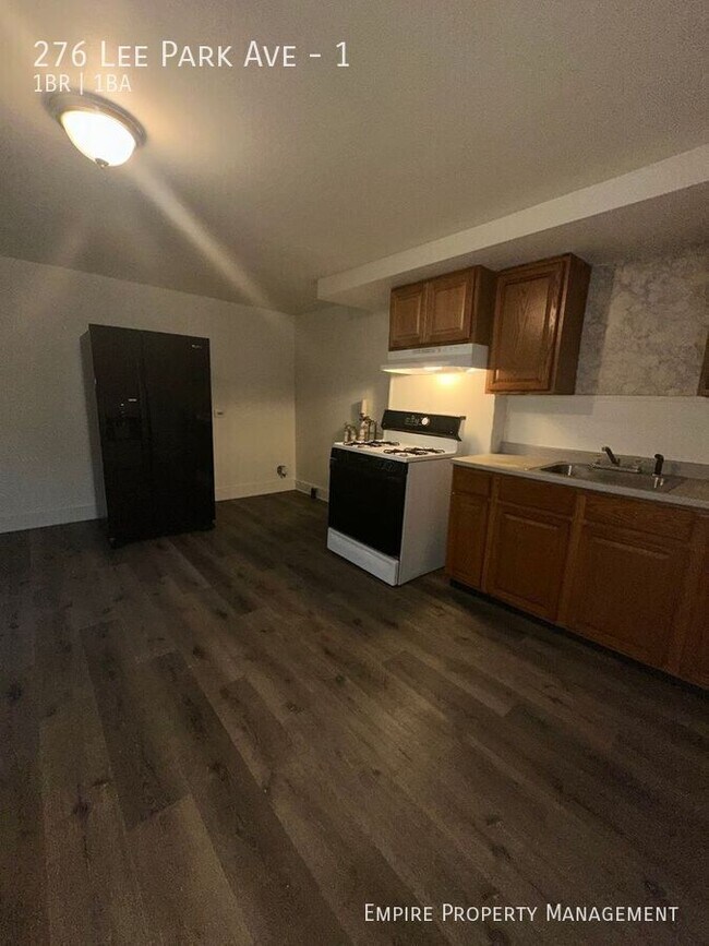 276 Lee Park Ave-Unit -1 in Hanover, PA - Building Photo - Building Photo