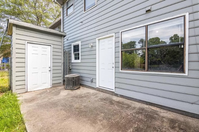 1019 Green Valley Dr NW in Conyers, GA - Building Photo - Building Photo