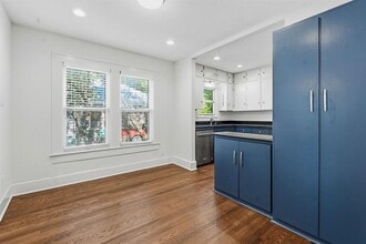 804 Rutherford Pl in Austin, TX - Building Photo - Building Photo
